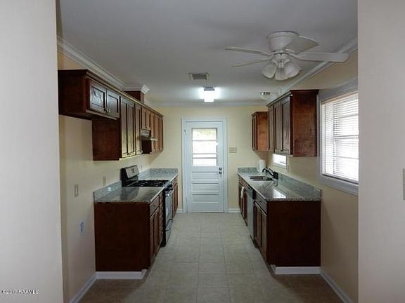 2nd image of 212 Weill St