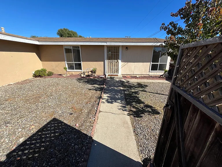 3608 Via Orilla — Photo 4