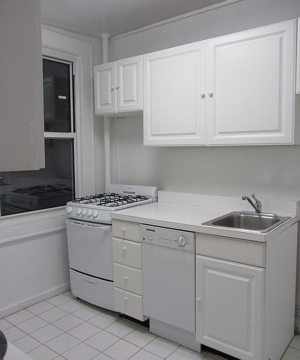 1st image of 1143 1st Ave APT 3A
