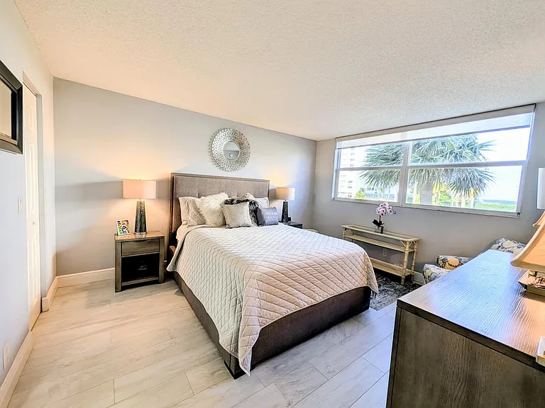 2929 S Ocean Blvd #2010 — Photo 13