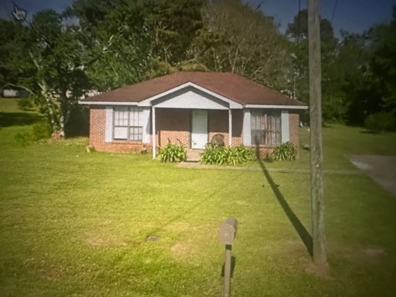 2 bed, 864 sqft, $685 — Photo 1