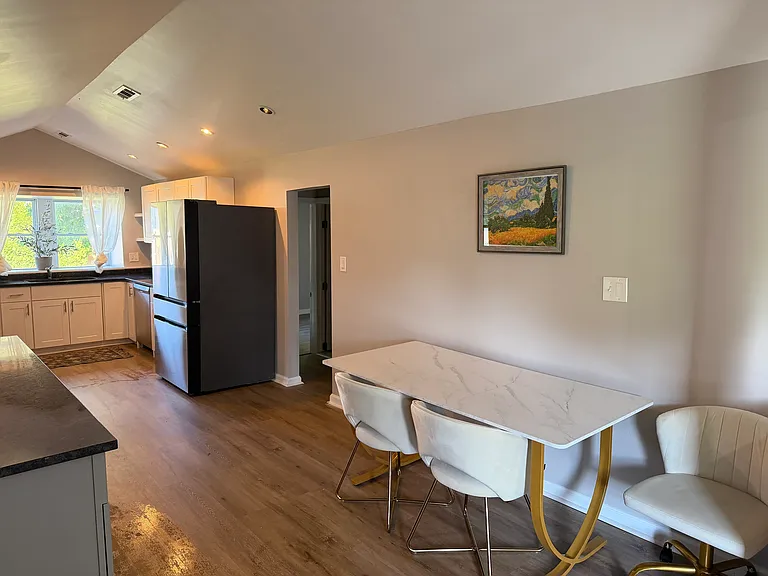 925 Excelsior Ave — Photo 16