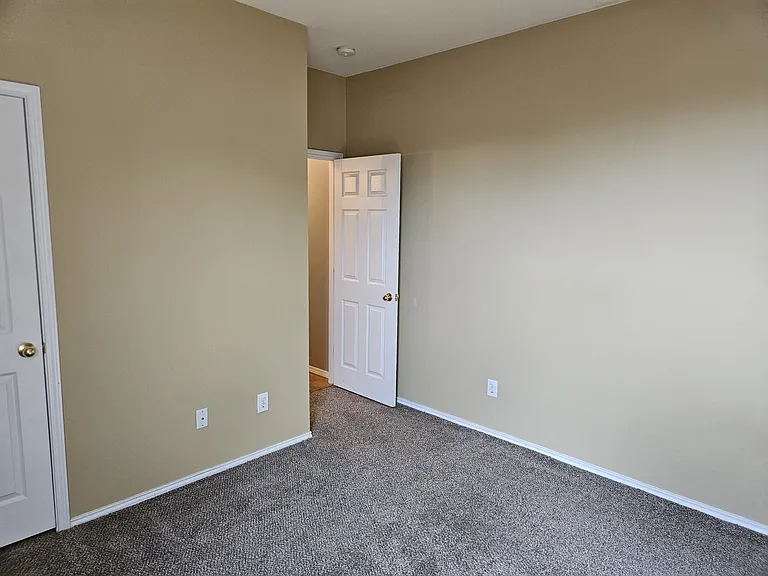 1908 Juniper Dr — Photo 10