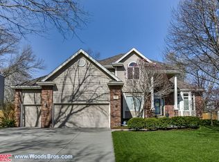 1019 Twin Ridge Rd, Lincoln, NE 68510