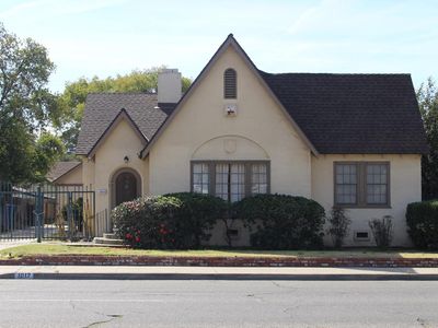 1012 E Clinton Ave, Fresno, CA, 93704