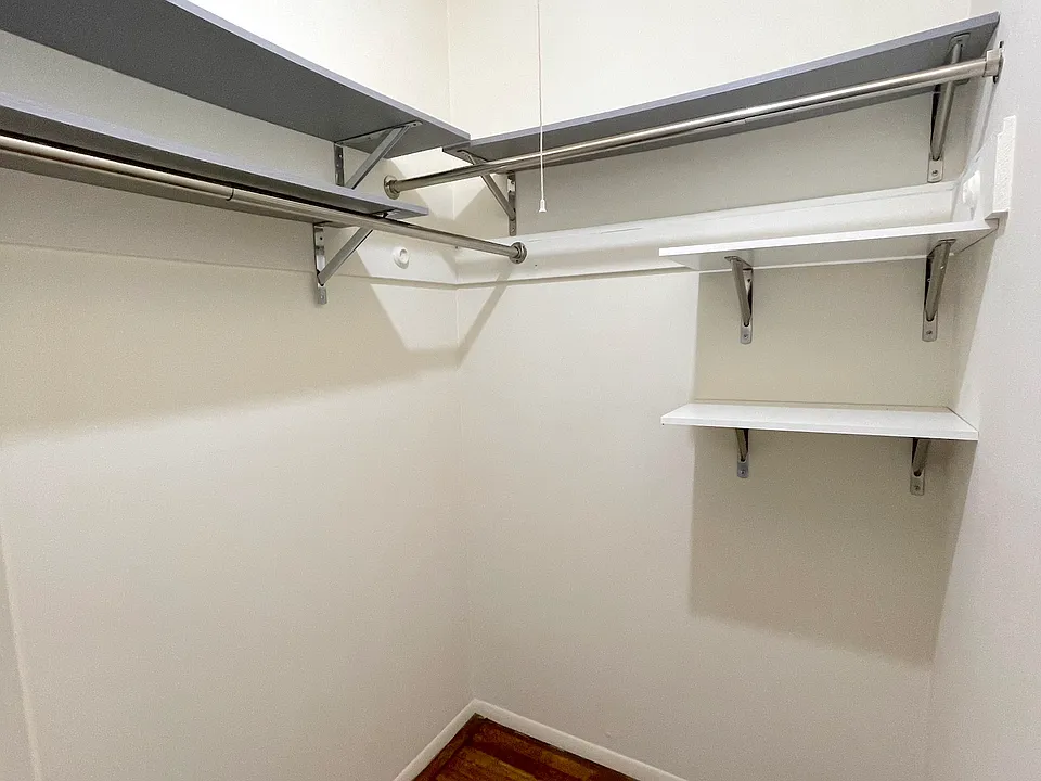 Walk-in closet