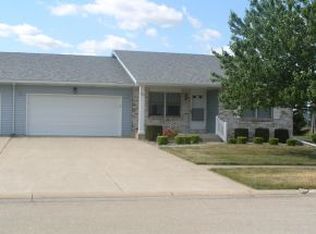 212 Beechwood Dr, Bremen, IN 46506