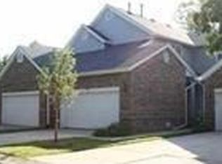 4470 Hillside Dr, Ann Arbor, MI 48105