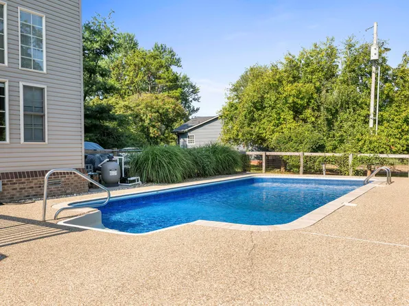 1452 Hall Rd, Nicholasville, KY 40356