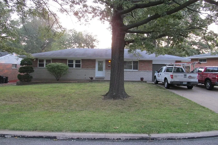 1127 Reavis Barracks Rd photo 1