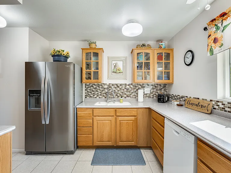 12611 W Keystone Dr — Photo 8