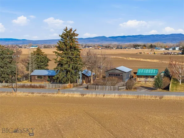 3071 W Cameron Bridge Rd, Manhattan, MT 59741