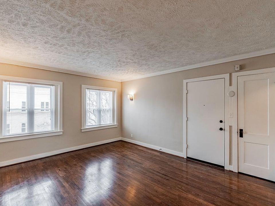 1st image of 3910 Cass St APT 311