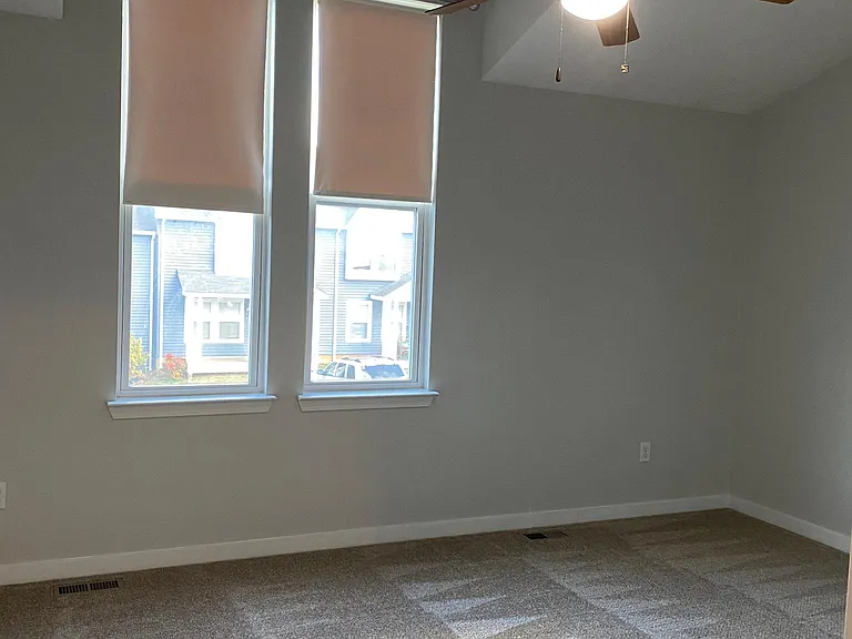 1259 Poets Ct — Photo 10