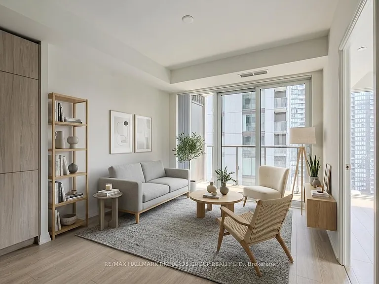 28 Widmer St #3023 — Photo 2