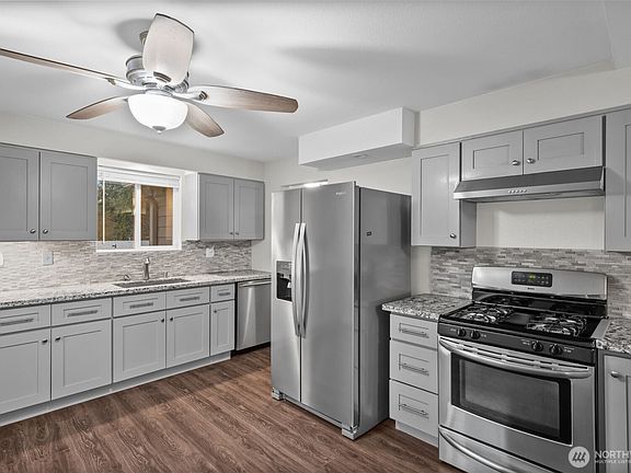 5th image of 9901 59th Avenue Ct E