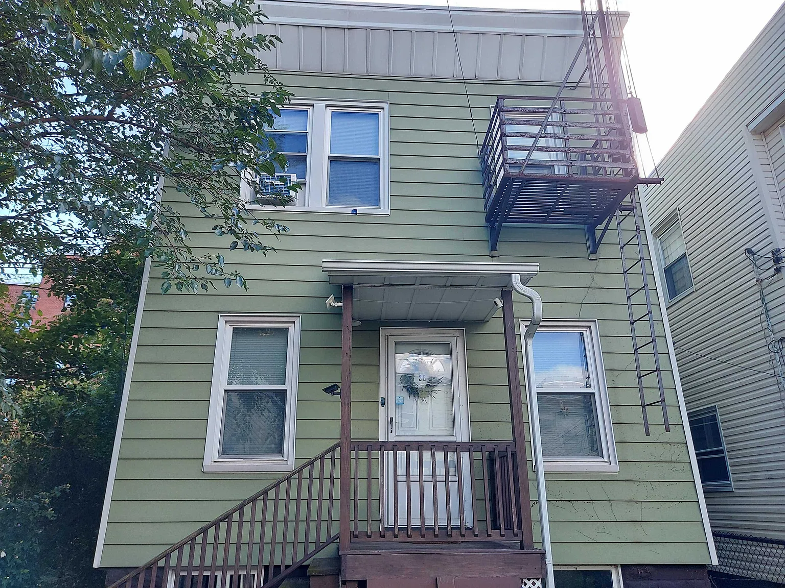 1 bed, 1.0 bath, $1,650 — Photo 1