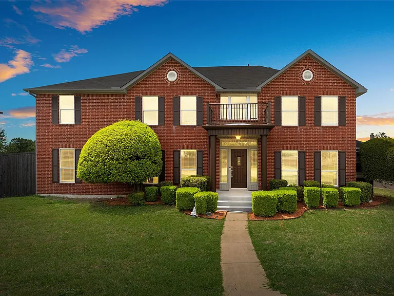 776 Monticello Cir — Photo 19