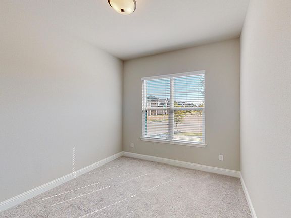 4th image of 4600 Hammerstein Blvd