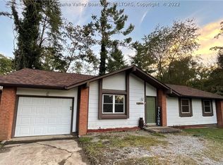 33 Raptor Ln, Culloden, WV 25510