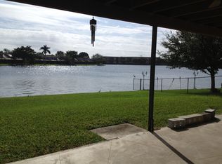 1331 NW 114th Ave, Pembroke Pines, FL 33026