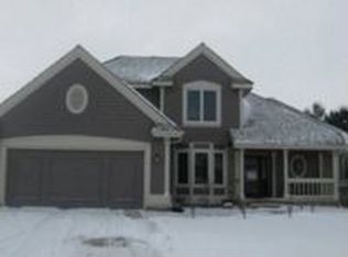4905 Madden Ct, Hastings, NE 68901