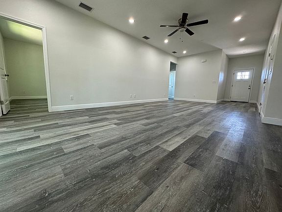 5th image of 5314 E Sligh Ave