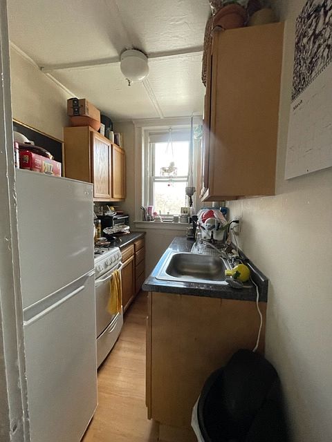 2nd image of 1189 Boylston St #27