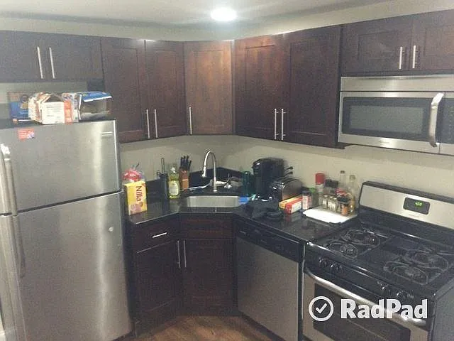 3032 N Kenmore Ave #1F — Photo 6