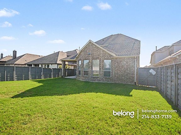 3rd image of 7024 Green Field St