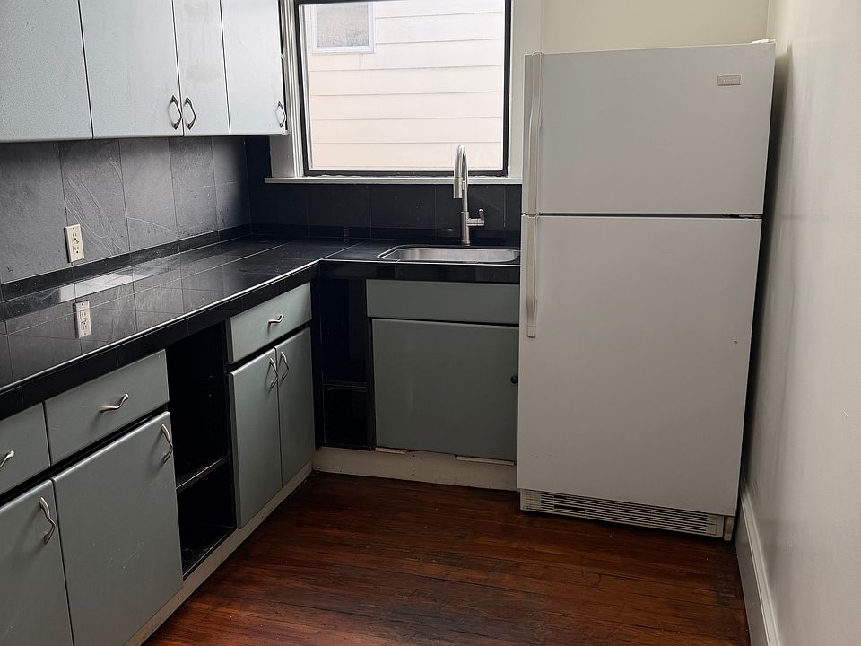1st image of 686 Valencia St #4