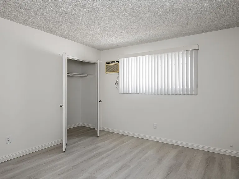 216 Palmetto Dr — Photo 40