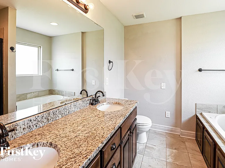 15309 Sycamore St — Photo 10