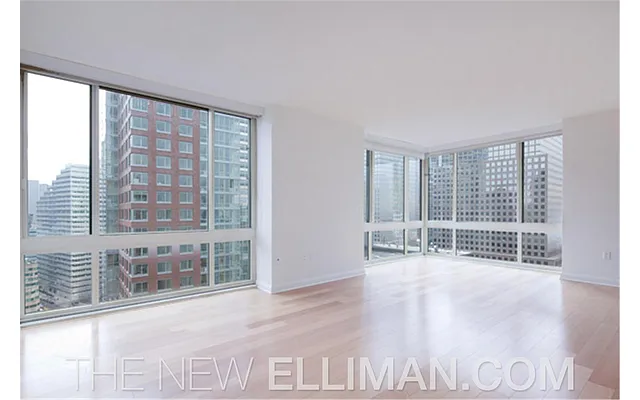 Rented by Douglas Elliman | media 14