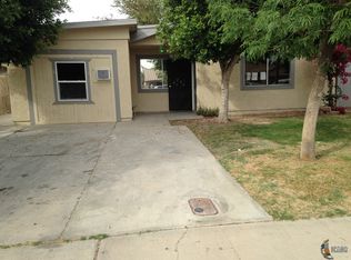 533 M B Martinez St, Calexico, CA 92231