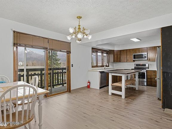 3rd image of 1950 Rebel Ridge Dr