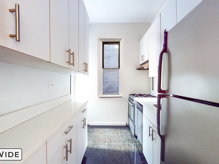 106 E 81st St #5C — Photo 4