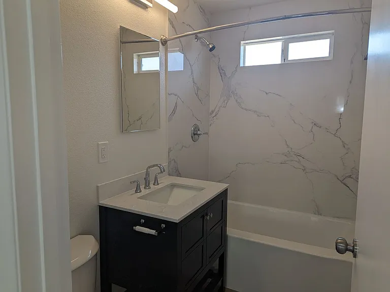 20913 Royal Ave — Photo 3