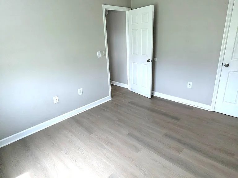 4420 SE 53rd Ave #1 — Photo 17