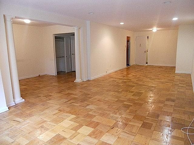 1st image of 300 Edwards St APT Gae