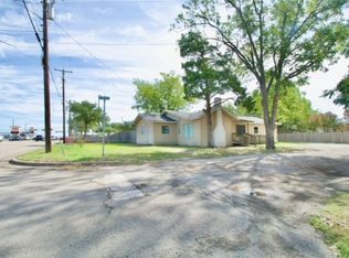 816 E Milam St, Mexia, TX