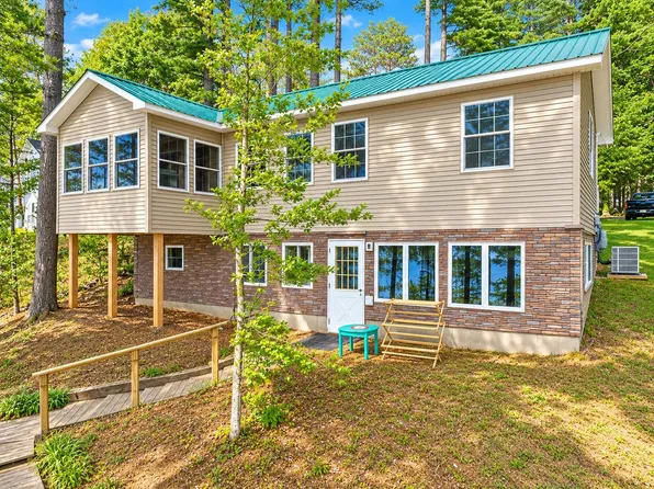 64 Sunset Drive, Brighton, VT 05846