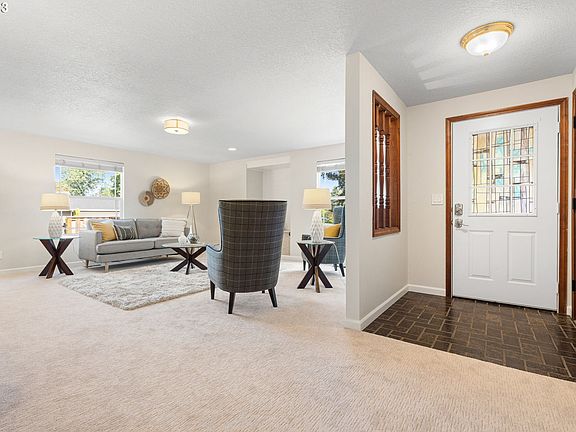 5th image of 2835 SE Clematis Ct