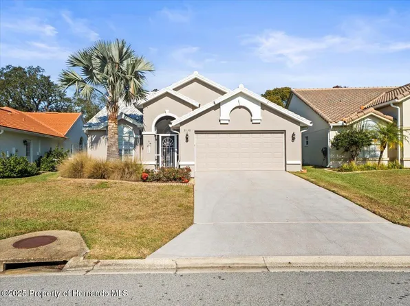 9139 Rhett Ln, Weeki Wachee, FL 34613