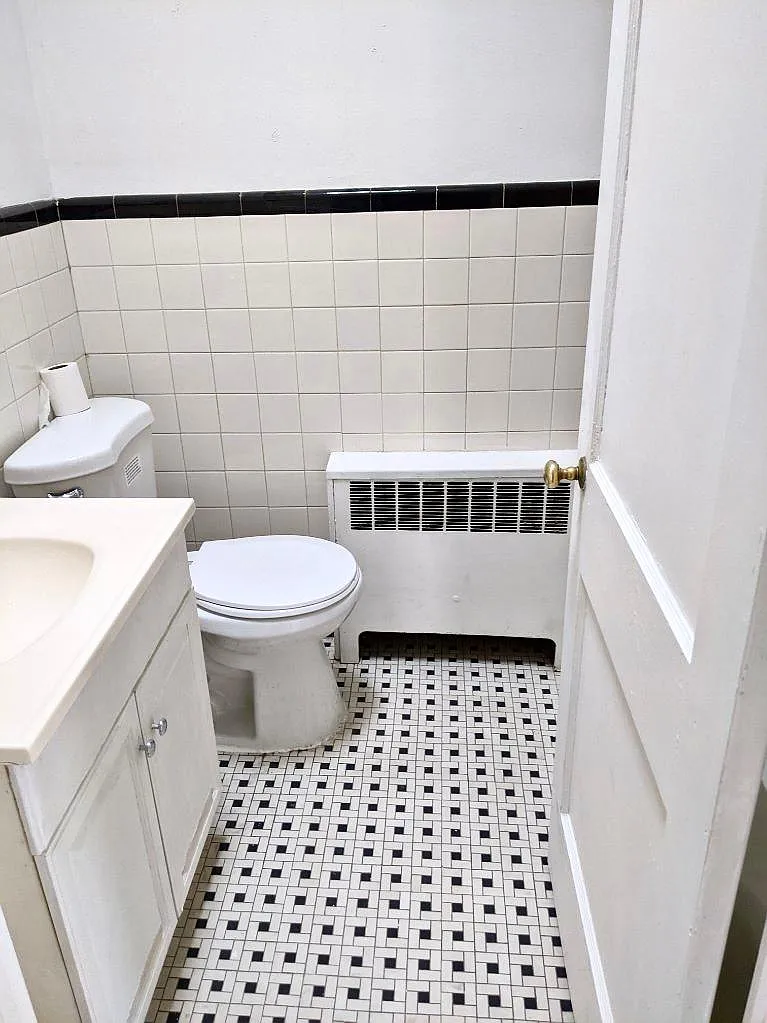 2 bed, 750 sqft, $1,400 — Photo 4