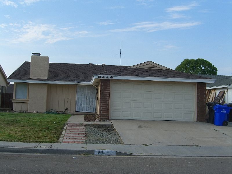 1st image of 8114 Los Sabalos St