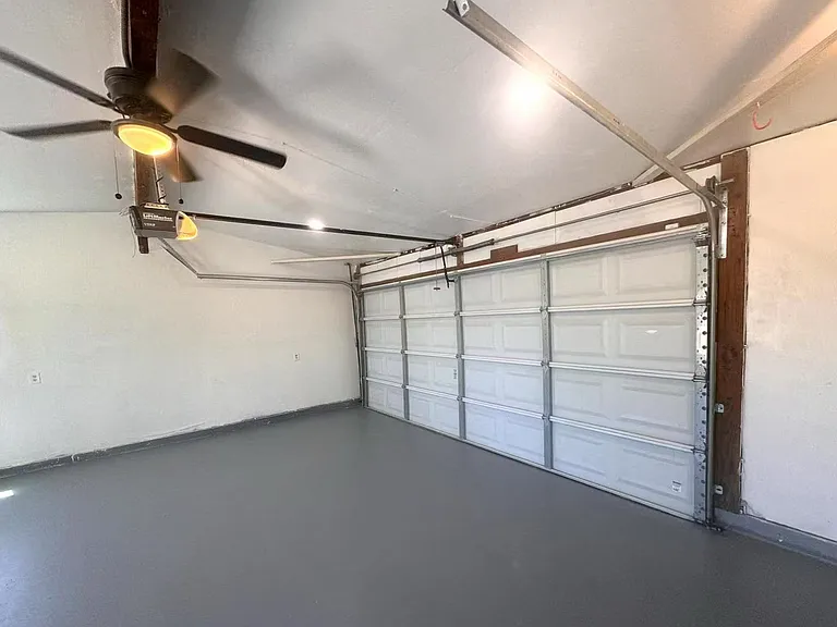 25189 Gentian Ave — Photo 21