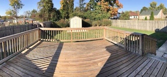 4th image of 3358 Robinet Dr