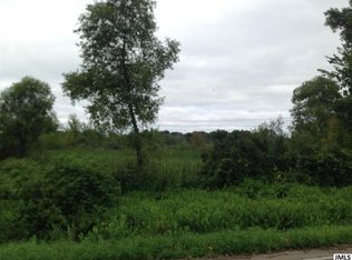 2482 Hawkins Rd, Jackson, MI 49201