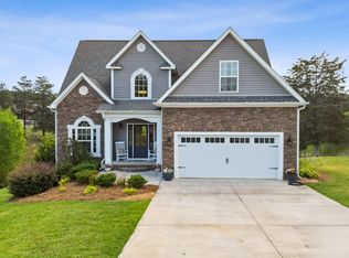 89 Hicks Ln, La Fayette, GA 30739